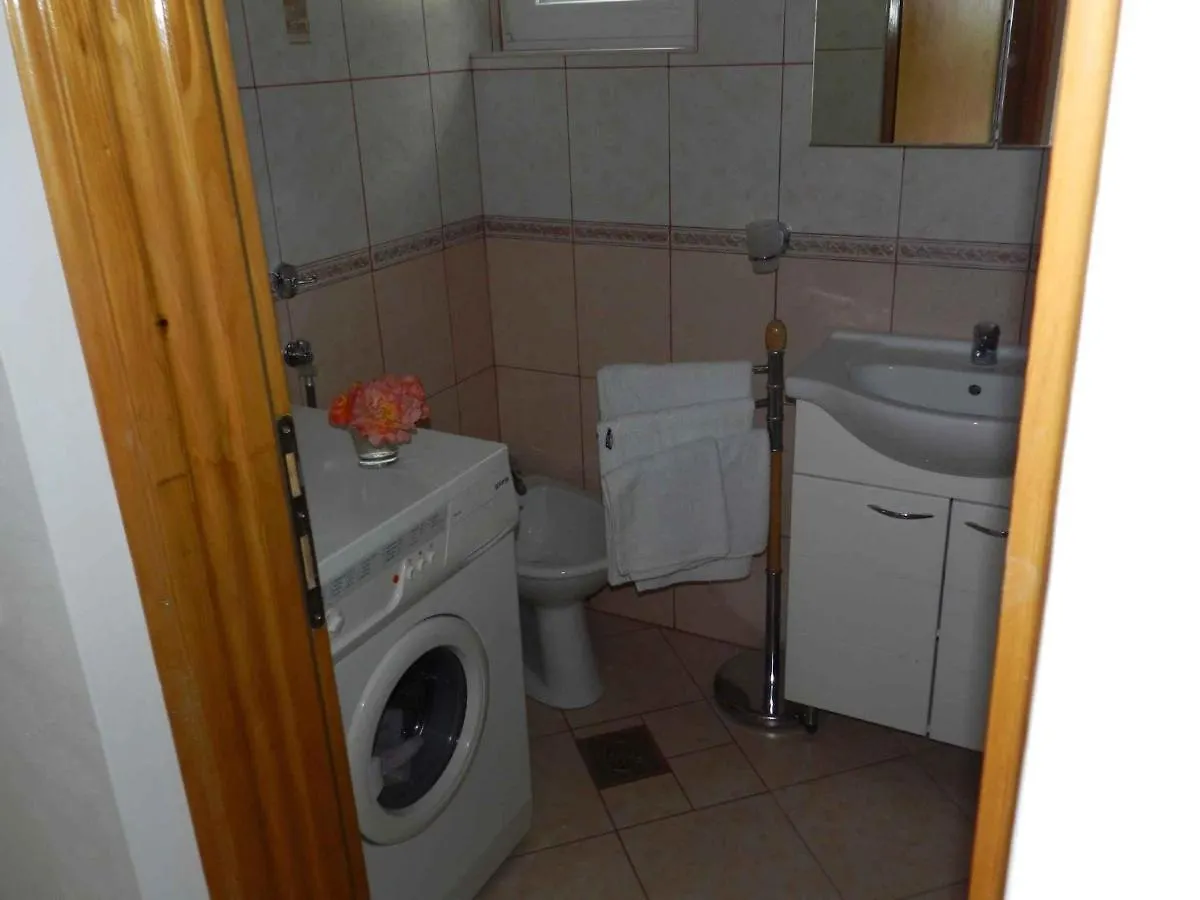 Two-Bedroom Apartment in Malinska I Sveti Vid-Miholjice